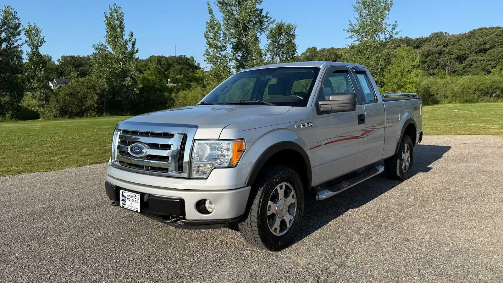 2009 Ford F-150 STX 4x4 SuperCab 133-in Styleside's photo