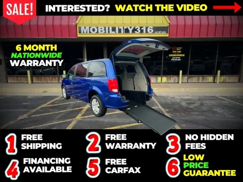 2018 Dodge Grand Caravan SE's photo