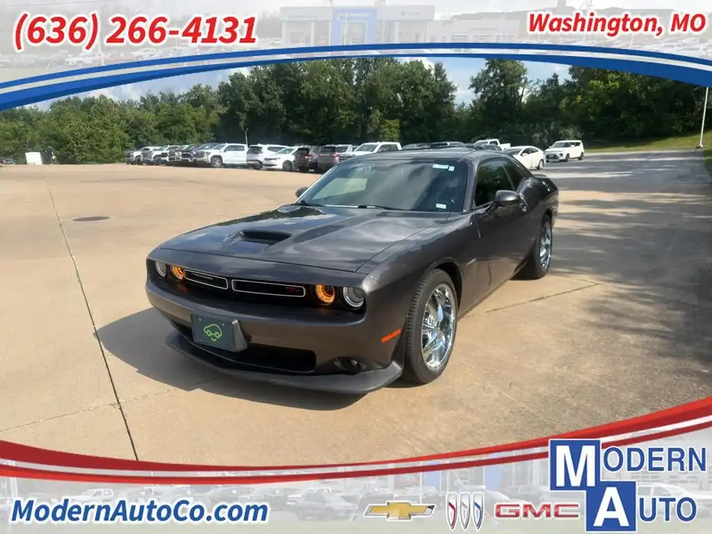 2021 Dodge Challenger R/T's photo