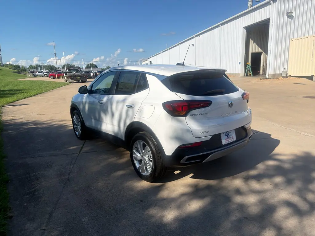 2026 Buick Encore GX Preferred photo 3