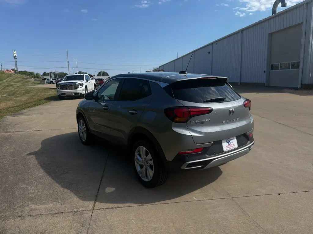 2026 Buick Encore GX Preferred AWD photo 3