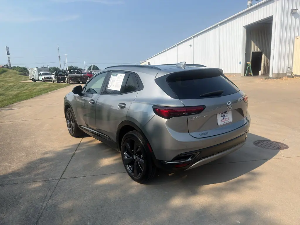 2023 Buick Envision Preferred AWD photo 3
