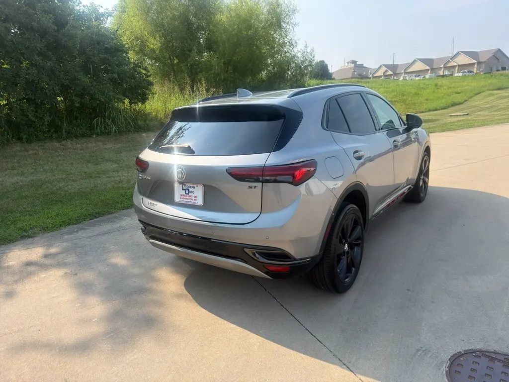 2023 Buick Envision Preferred AWD photo 5
