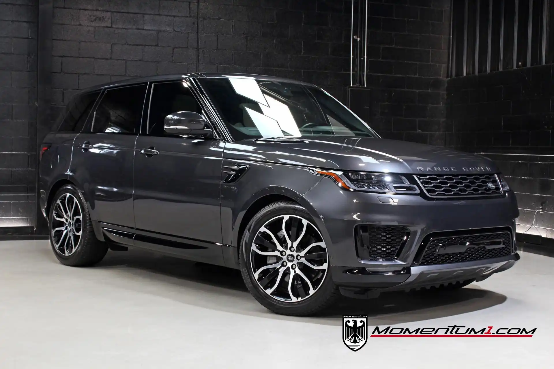 2022 Land Rover Range Rover Sport 3.0 MHEV HSE Silver Edition's photo