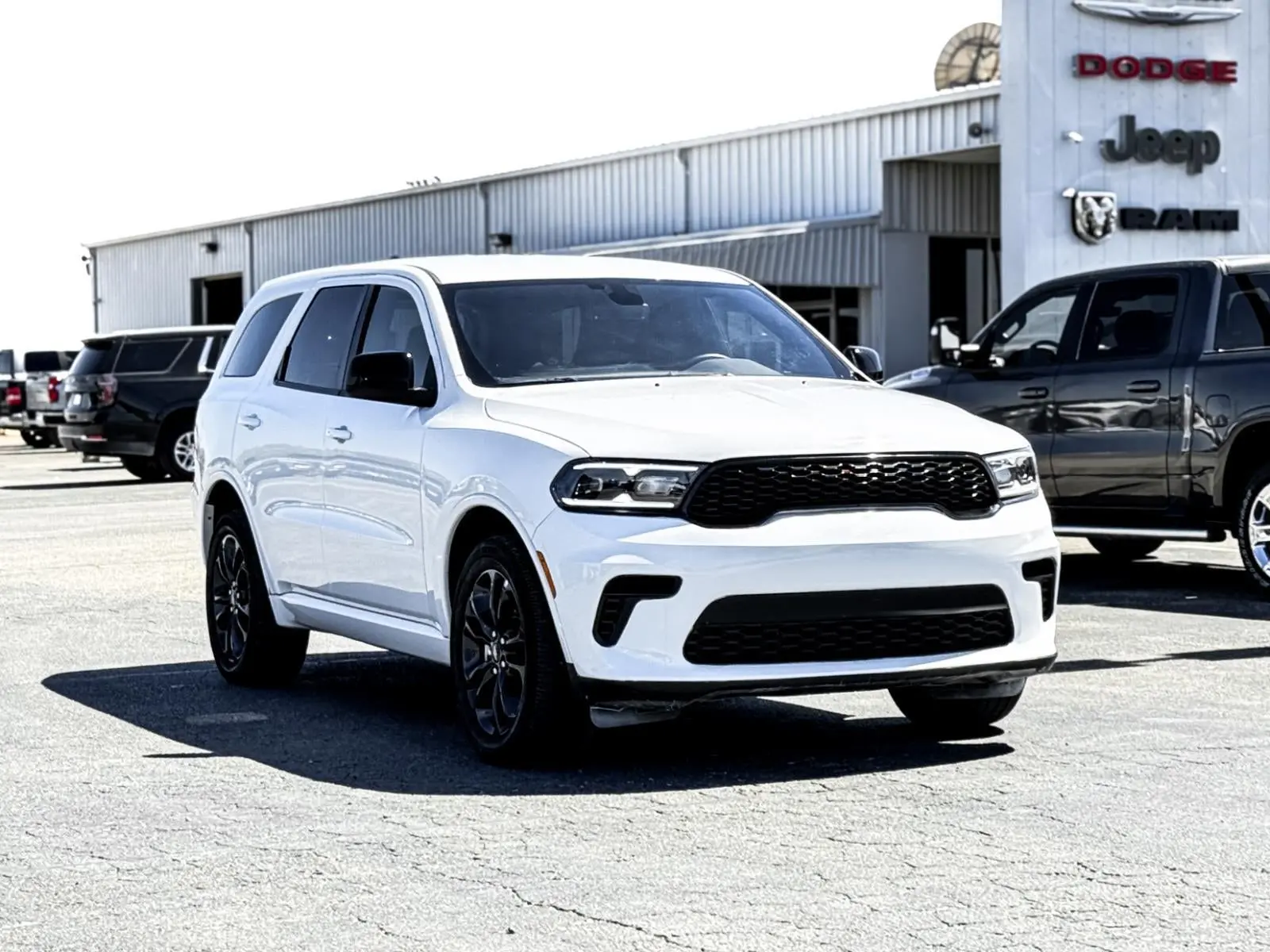 2025 Dodge Durango GT AWD photo 3
