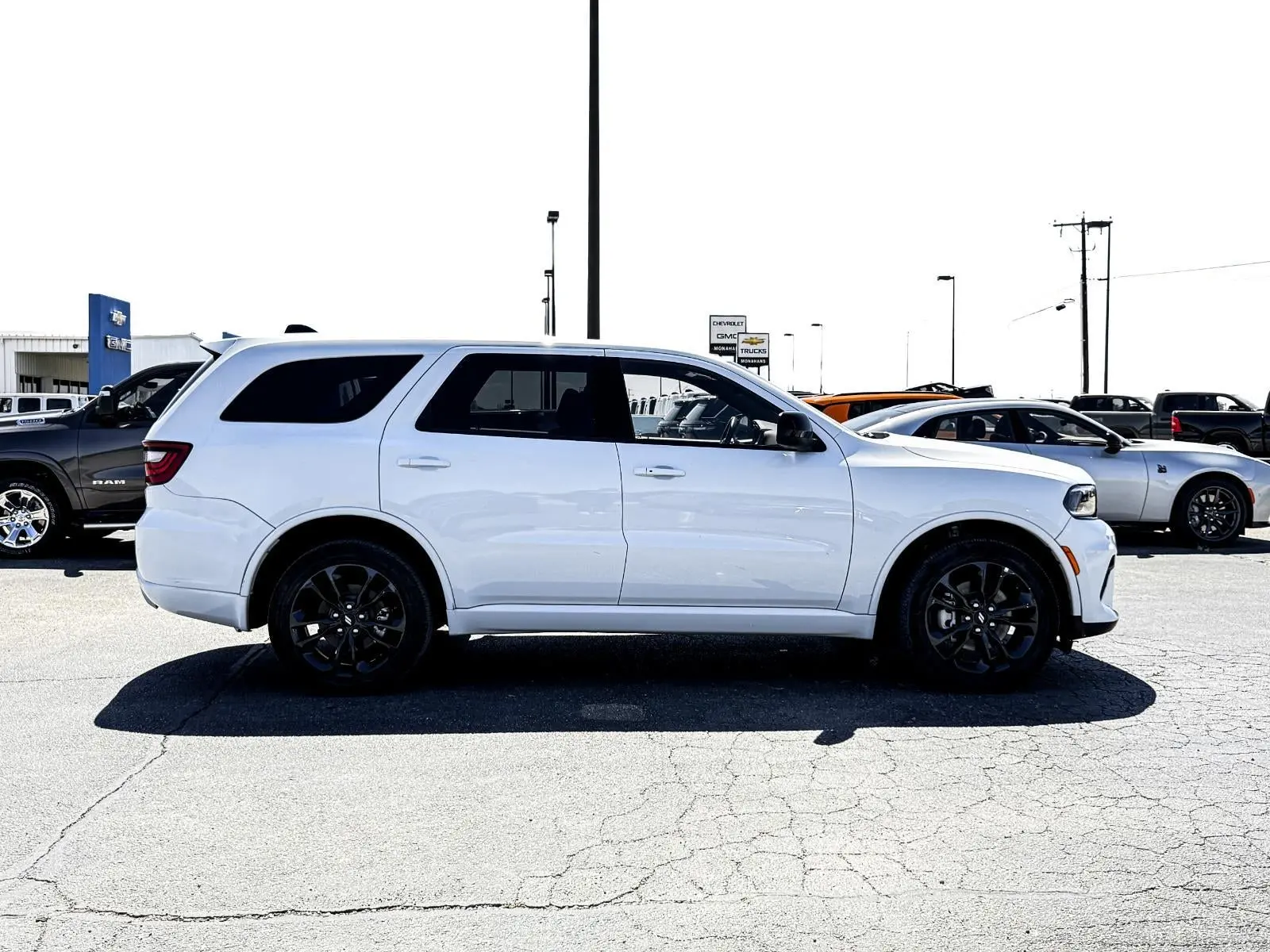 2025 Dodge Durango GT AWD photo 5
