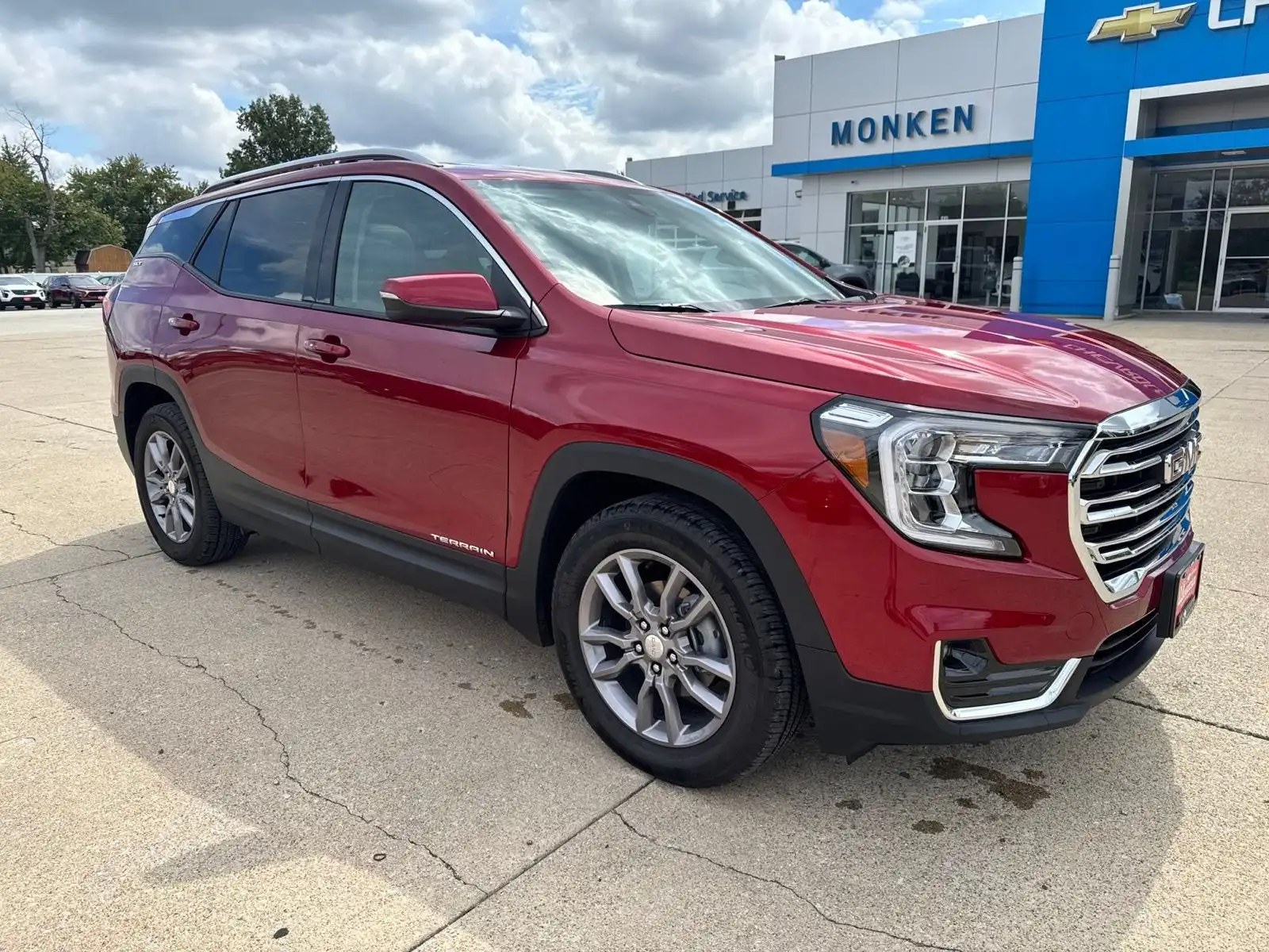 2024 GMC Terrain SLT FWD's photo