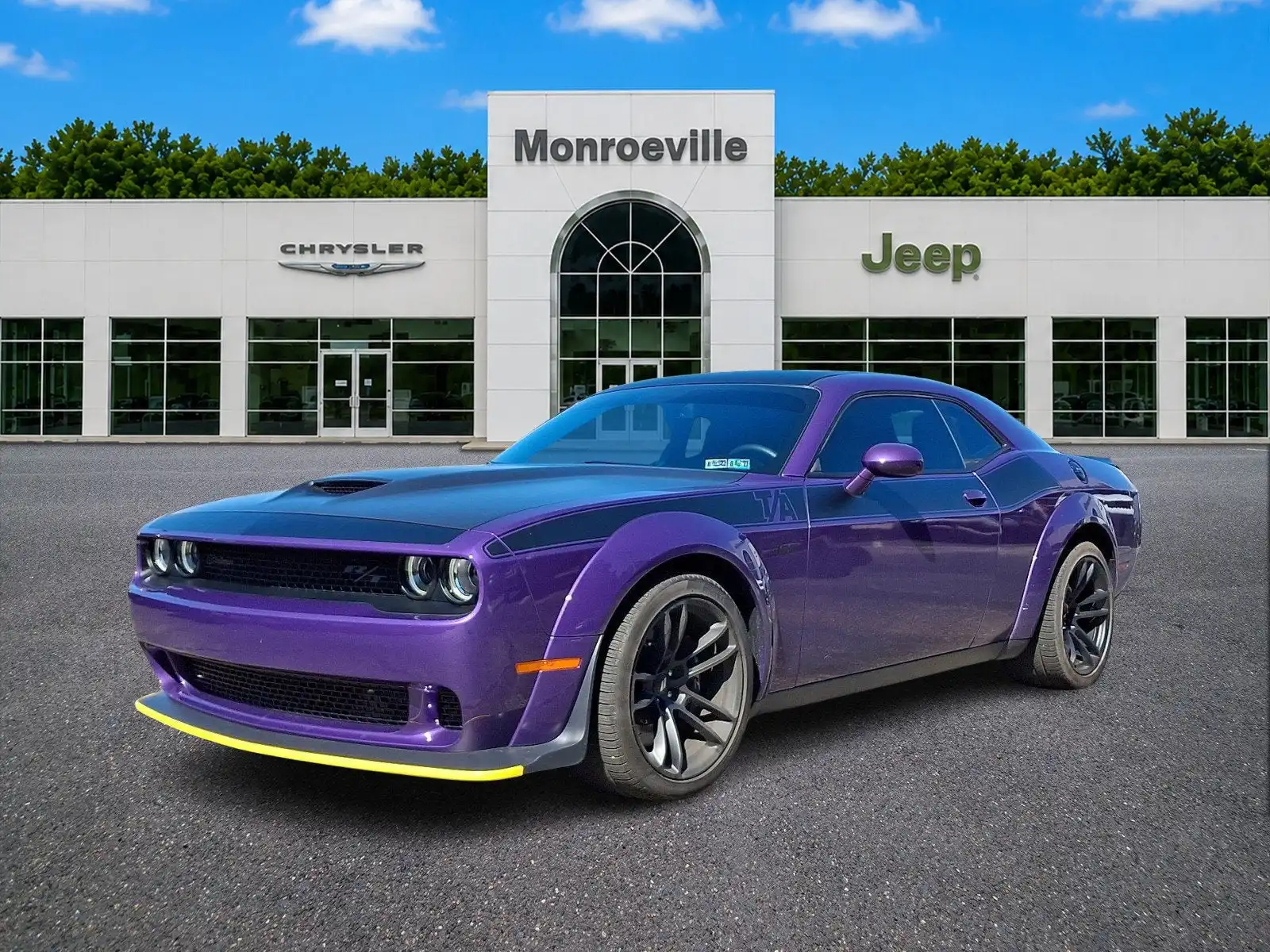 2023 Dodge Challenger R/T Scat Pack Widebody's photo