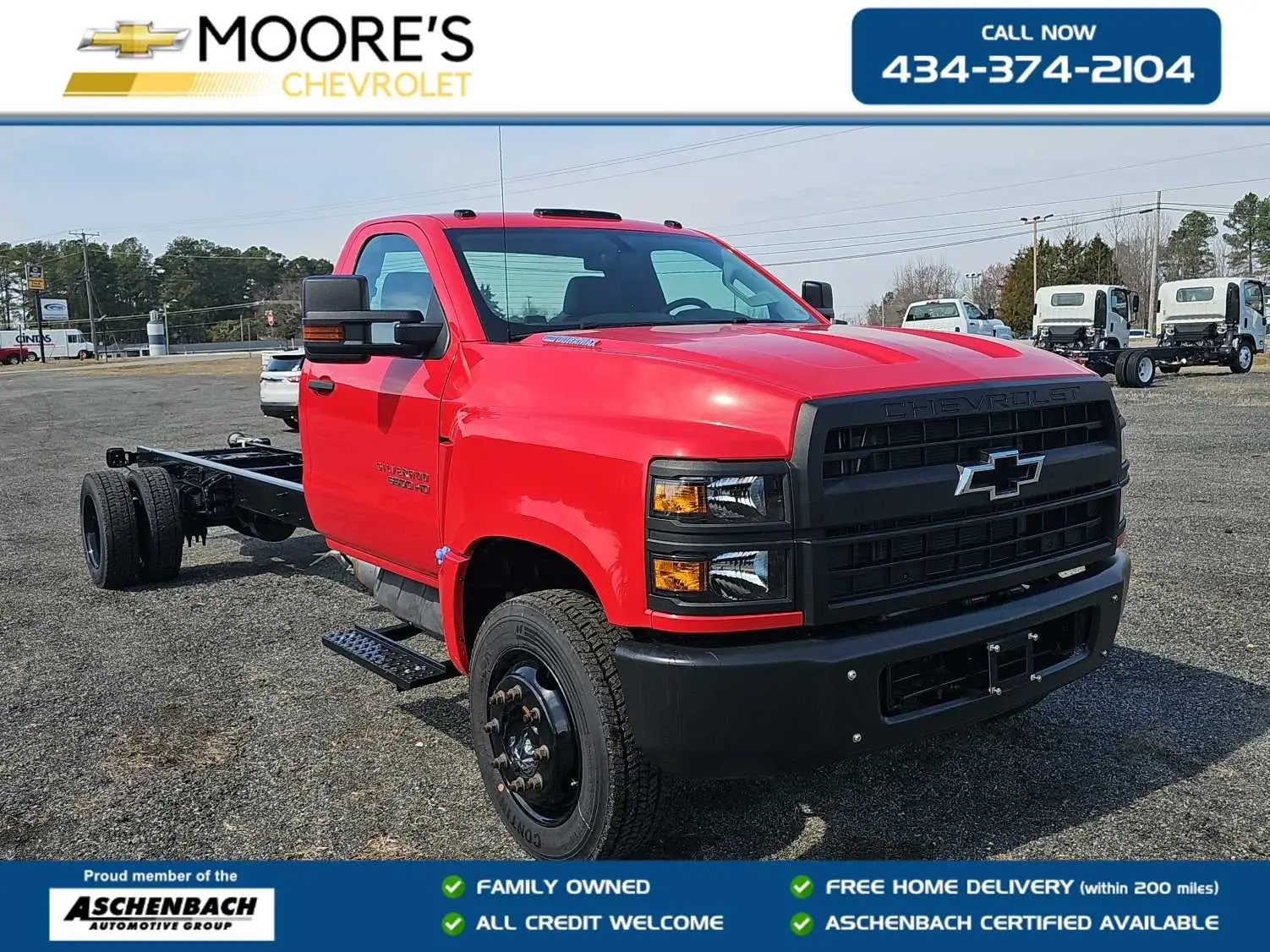 2023 Chevrolet Silverado HD Work Regular Cab 141" WB photo 1