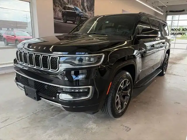 2024 Jeep Wagoneer L Series III 4WD's photo