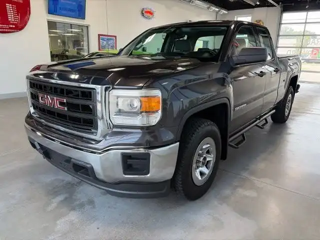 2014 GMC Sierra 4WD Double Cab 1SA SWB's photo