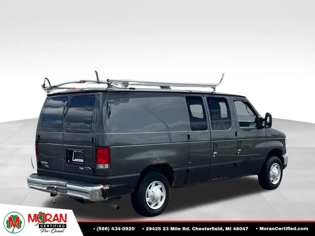 2013 Ford E-Series E-150 Van photo 5
