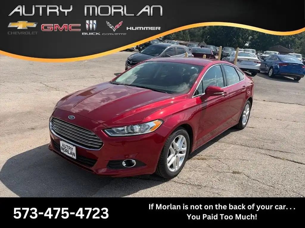 2016 Ford Fusion SE FWD's photo