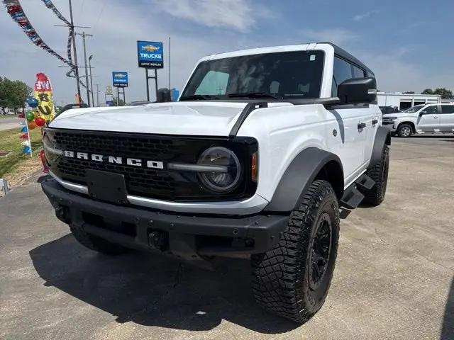 2024 Ford Bronco Wildtrak 4x4 photo 3