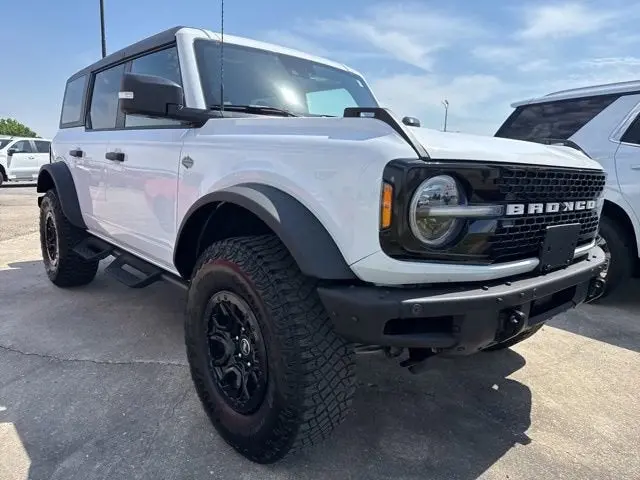 2024 Ford Bronco Wildtrak 4x4 photo 5