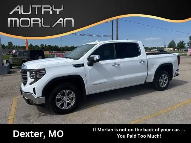 2025 GMC Sierra 4WD Crew Cab Short Box SLT's photo