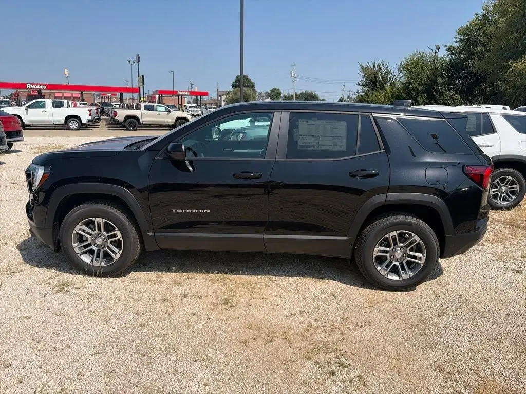 2027 GMC Terrain Elevation AWD photo 3