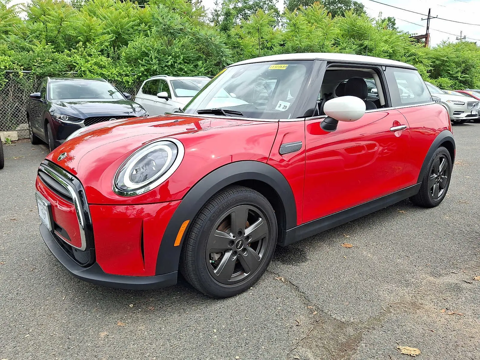 2024 MINI Hardtop Cooper photo 3