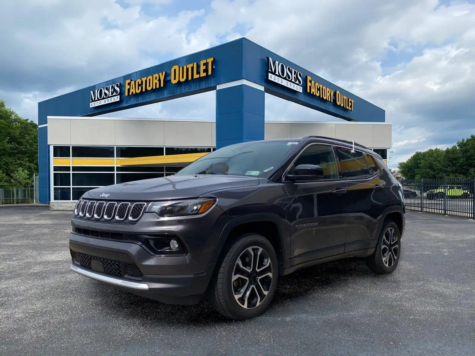 2023 Jeep Compass Limited 4X4's photo