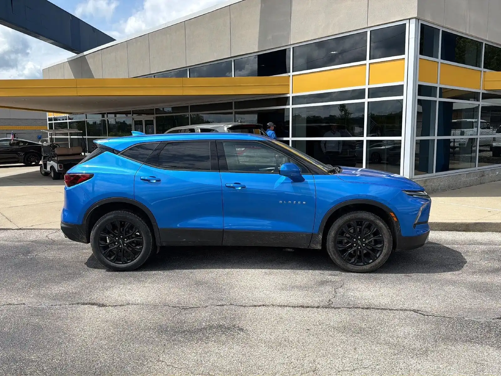 2024 Chevrolet Blazer 2.0T 2LT AWD's photo