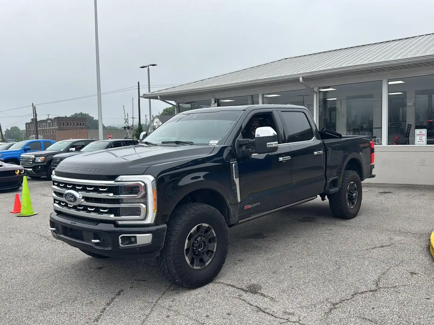 2023 Ford F-250 Platinum 4x4 CrewCab 6-3/4' Box's photo