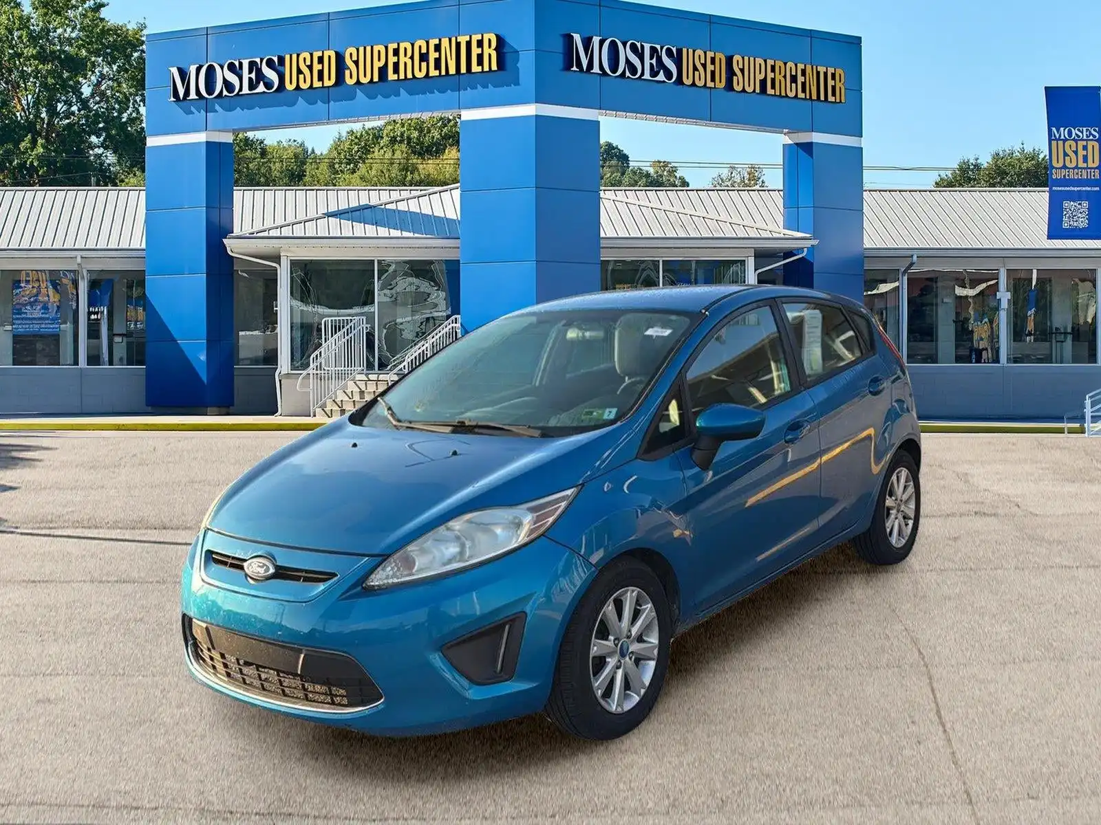 2012 Ford Fiesta SE Hatchback's photo