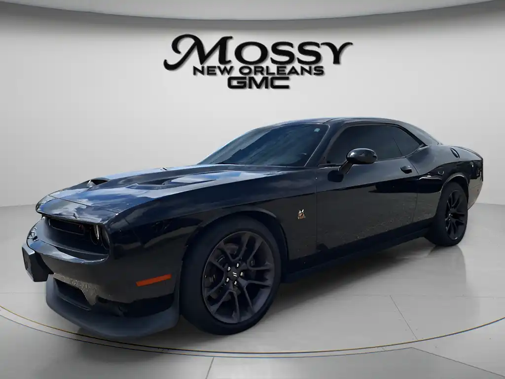 2020 Dodge Challenger R/T Scat Pack's photo