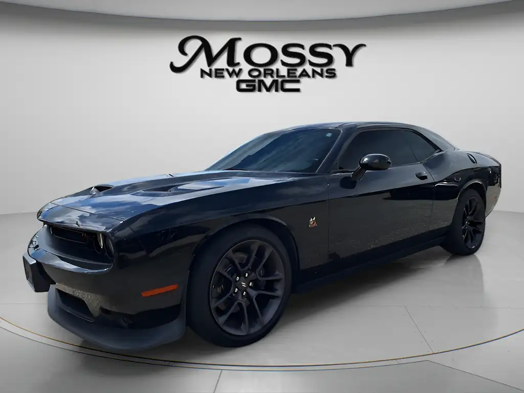 2020 Dodge Challenger R/T Scat Pack's photo