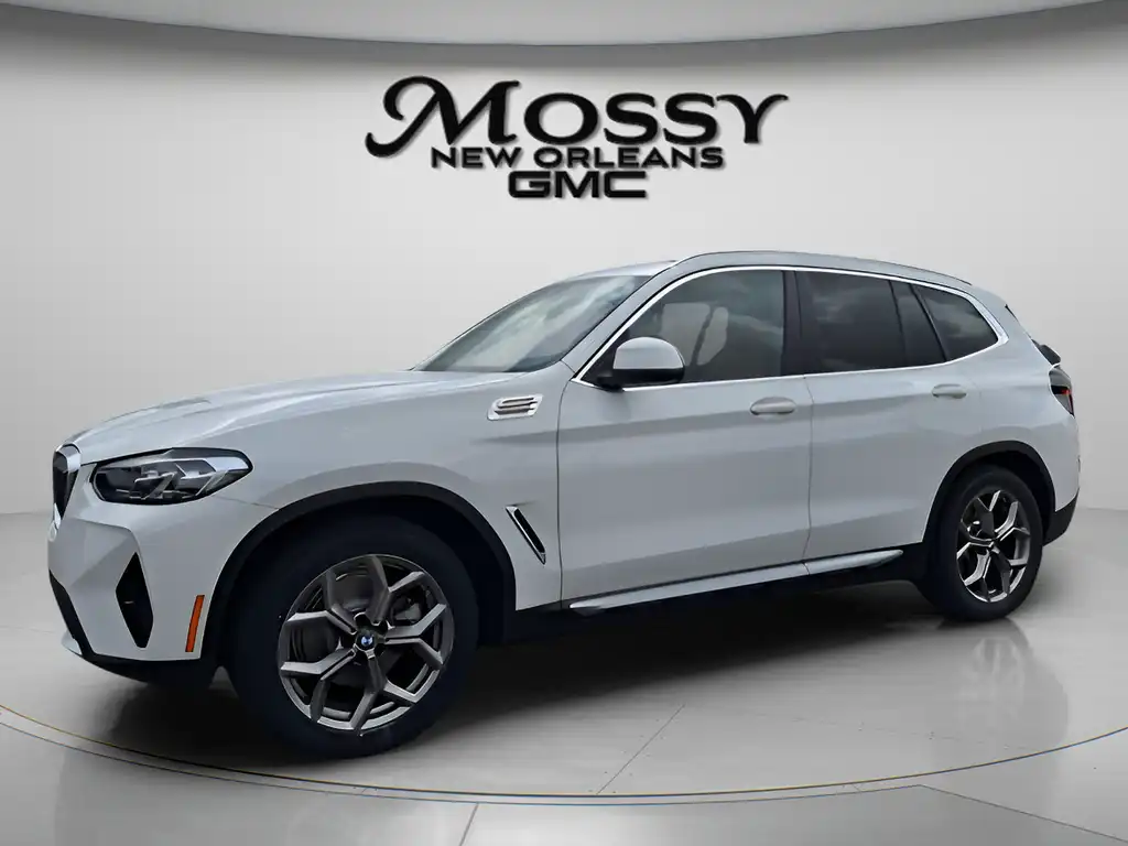 2023 BMW X3 xDrive30i's photo