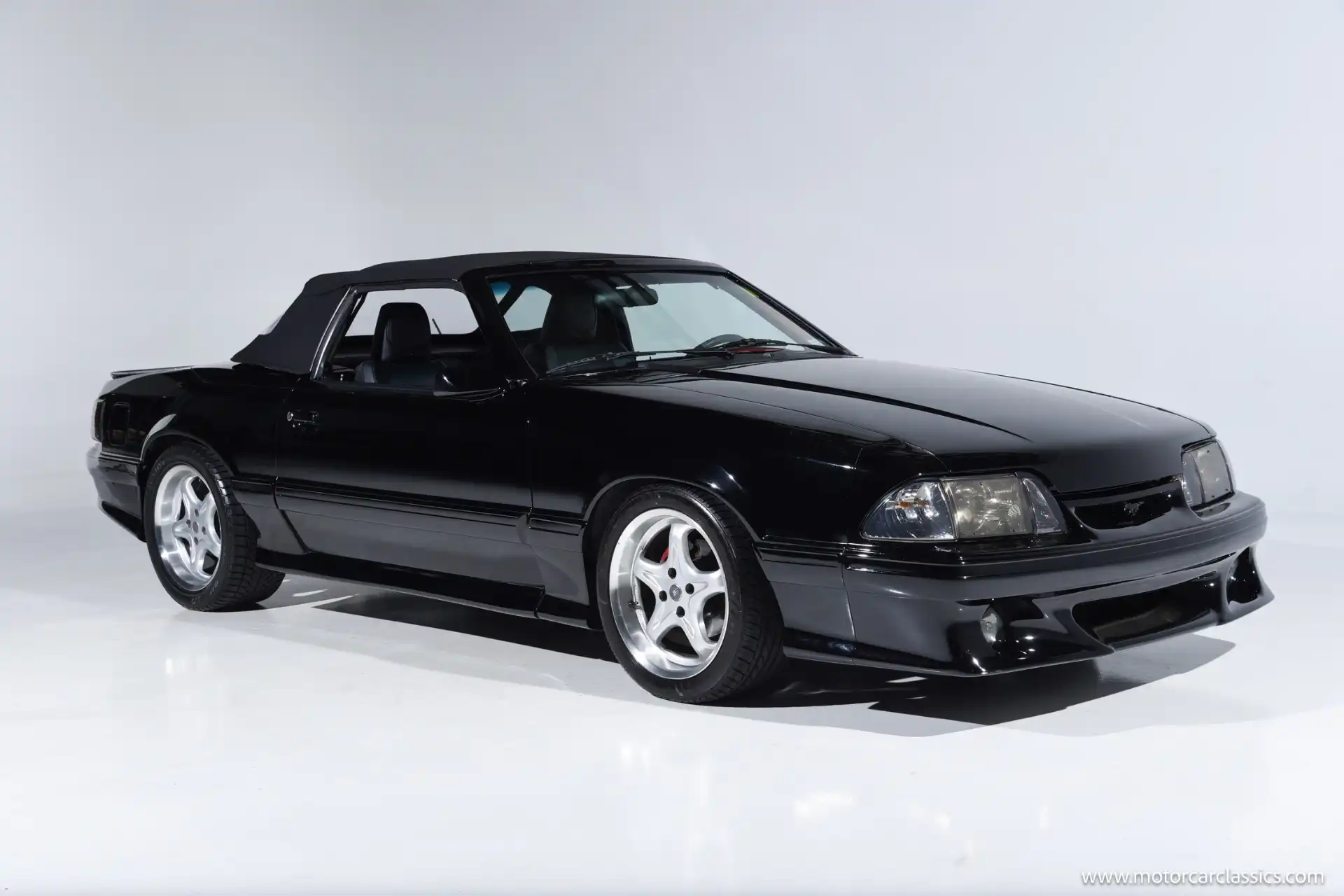 1987 Ford Mustang's photo