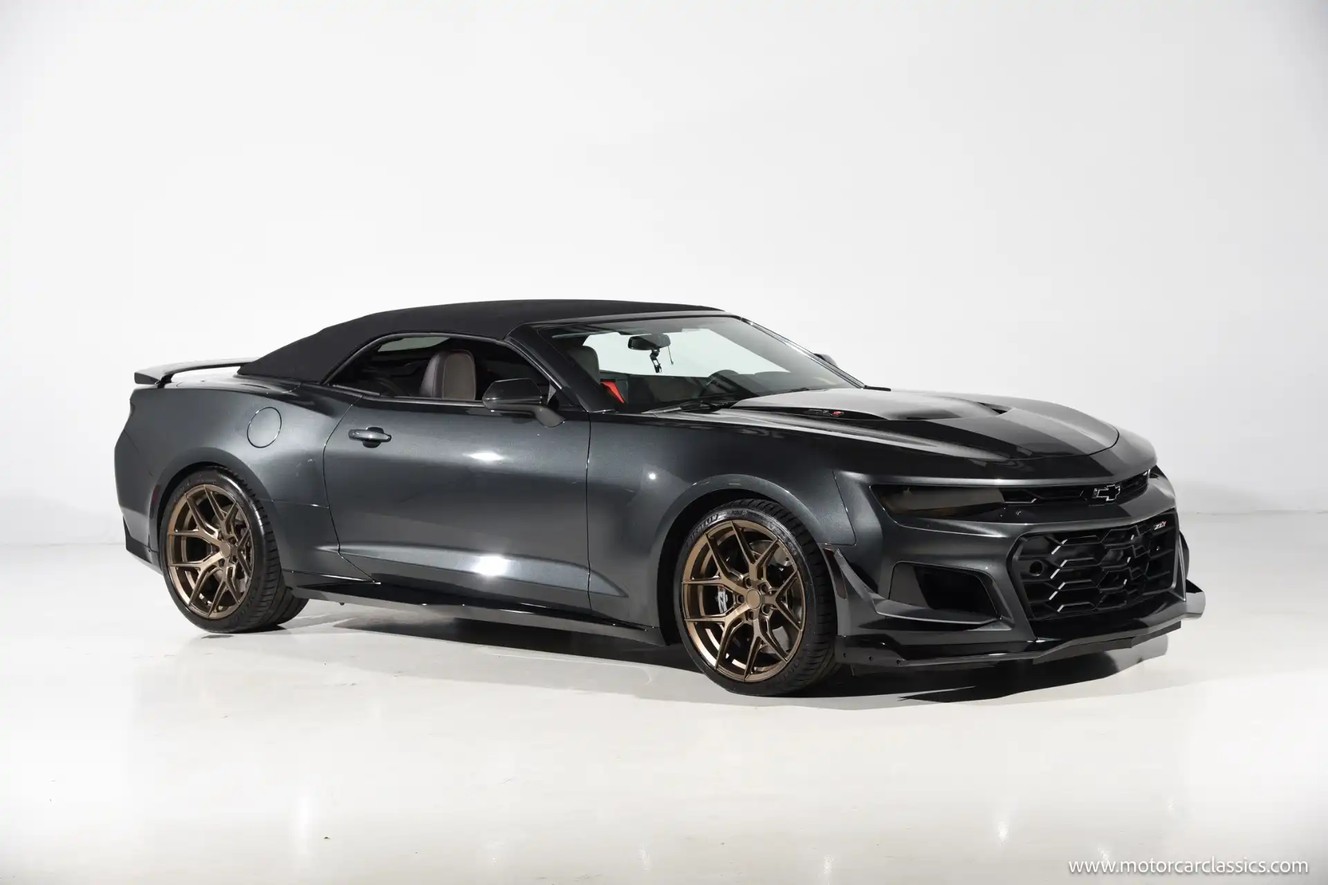 2017 Chevrolet Camaro ZL1 Convertible's photo