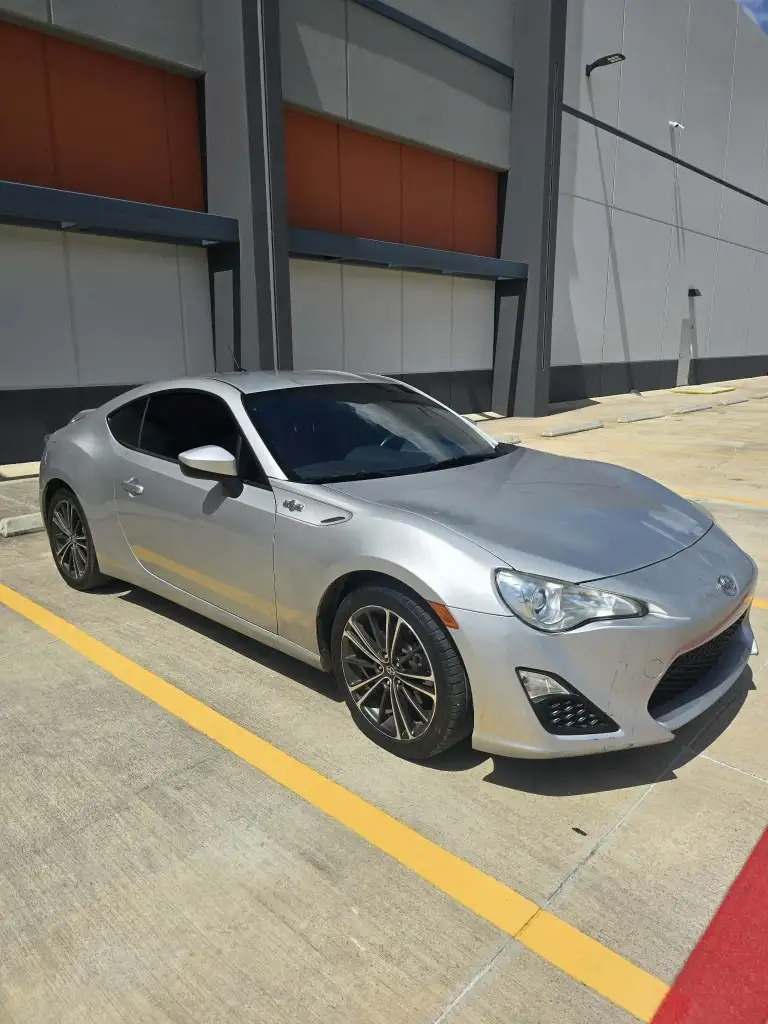 2013 Scion FR-S AT's photo