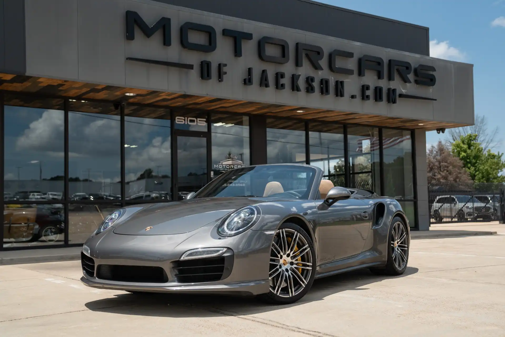 2016 Porsche 911 Turbo S Cabriolet's photo