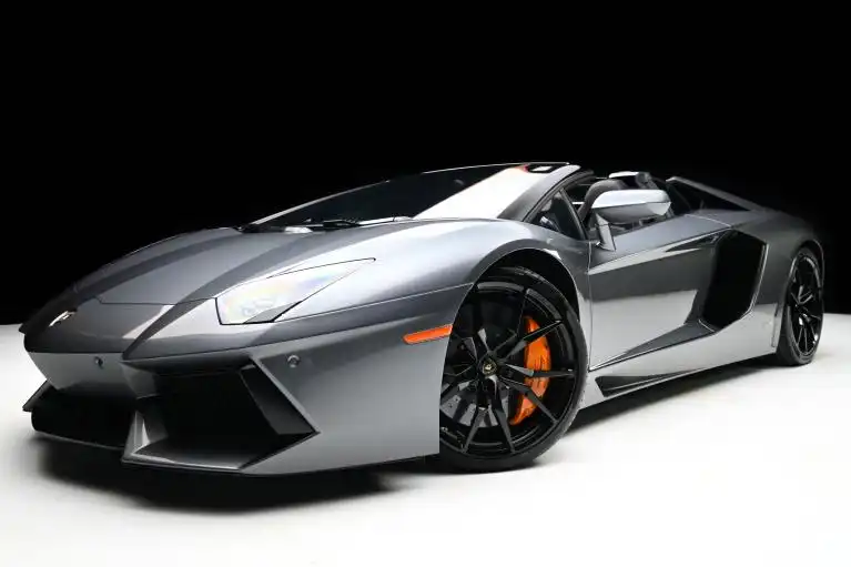 2016 Lamborghini Aventador's photo