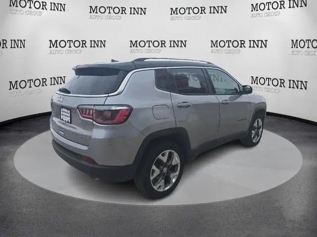 2019 Jeep Compass Limited 4X4 photo 5