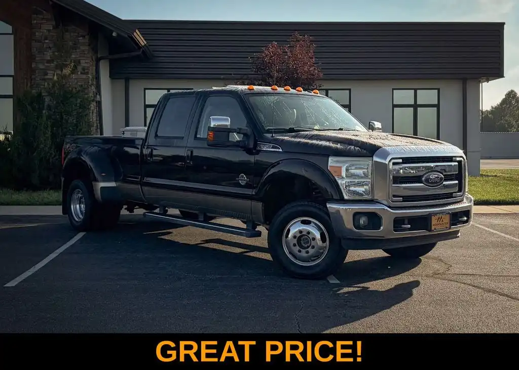 2013 Ford F-350 Lariat 4x4 Crew Cab 172-In DRW's photo