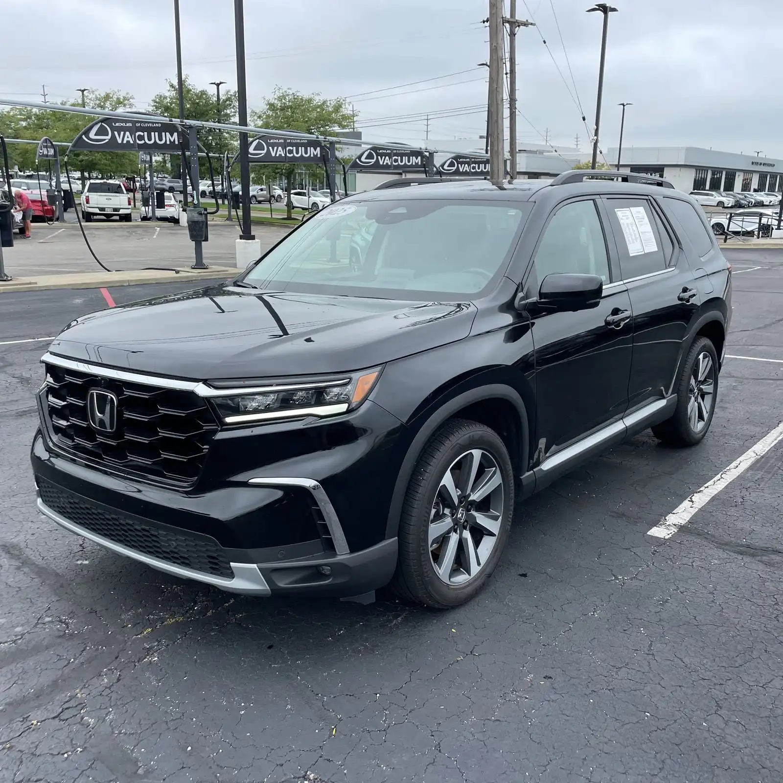 2025 Honda Pilot Elite AWD's photo