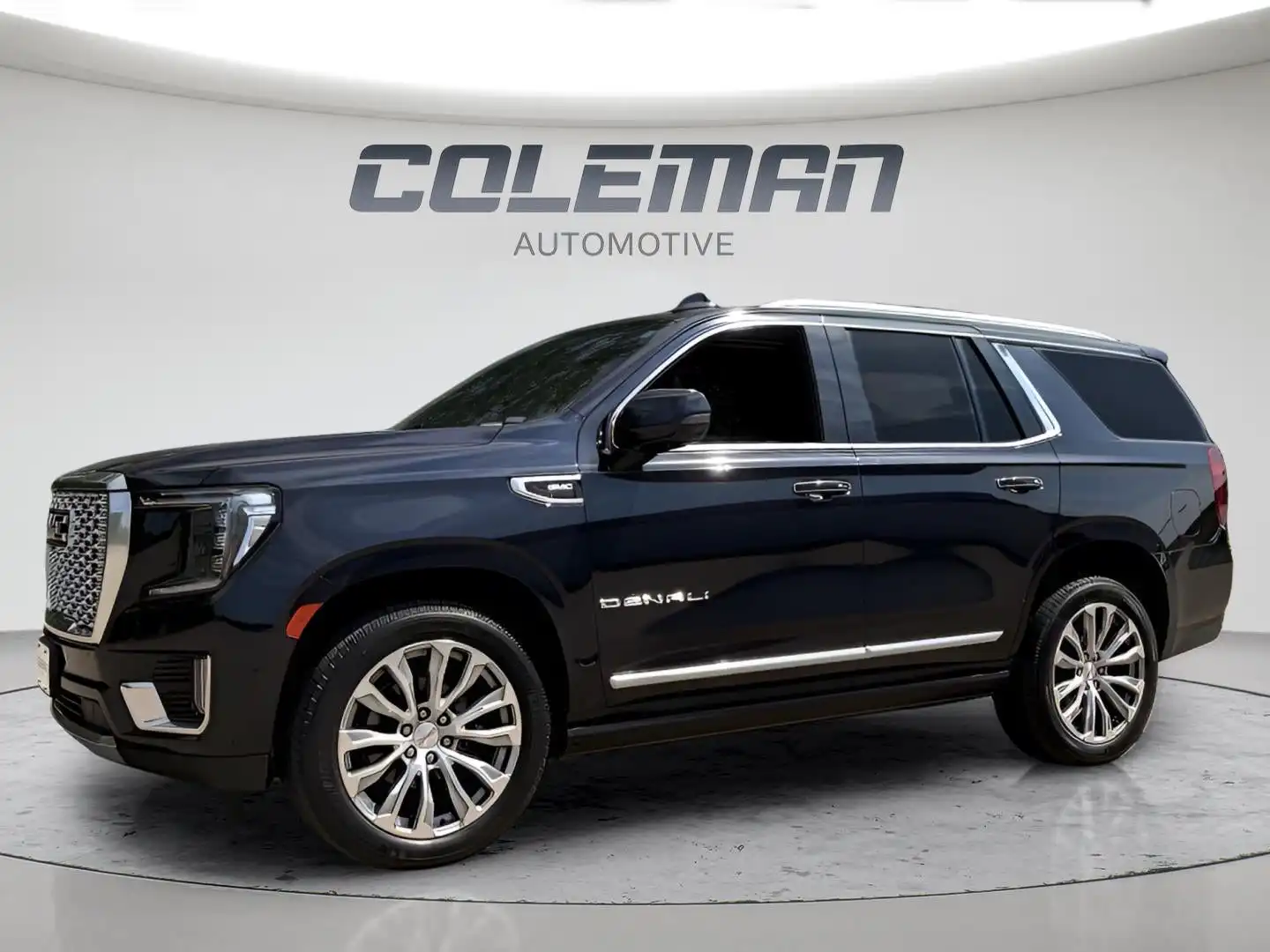 2021 GMC Yukon Denali 4WD's photo