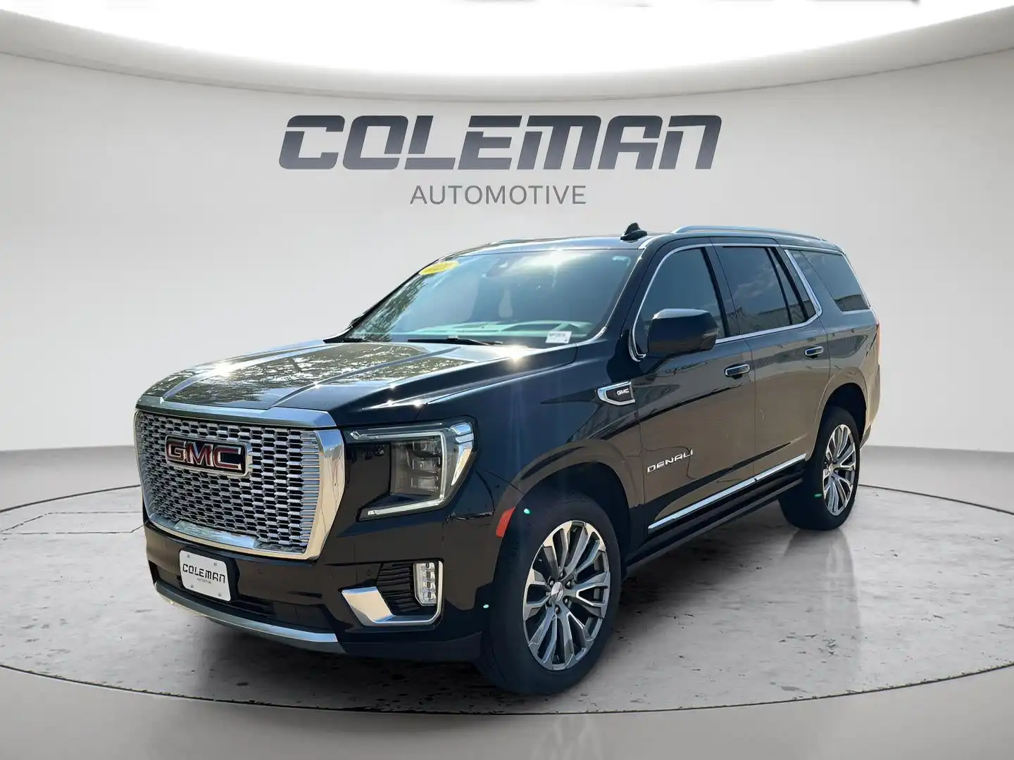 2021 GMC Yukon Denali's photo