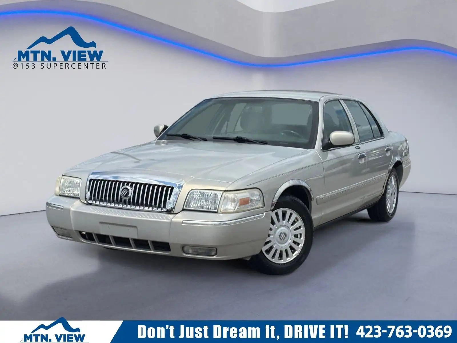 2008 Mercury Grand Marquis LS's photo