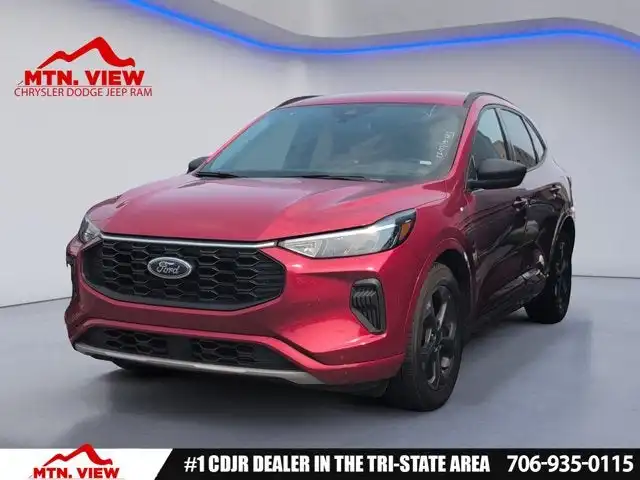 2024 Ford Escape ST-Line FWD's photo
