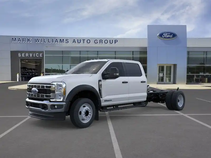 2026 Ford F-450 XL 4x4 Crew Cab 203-In DRW's photo