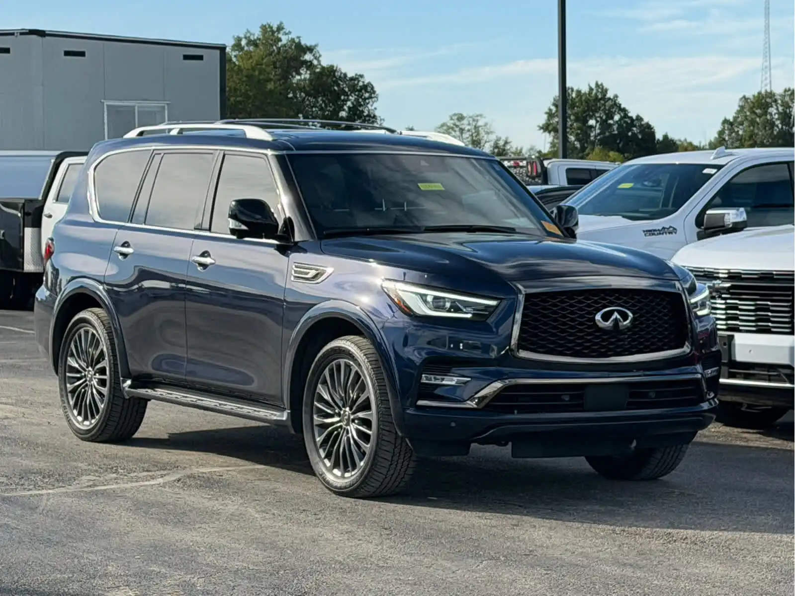 2024 INFINITI QX80 Sensory 4WD's photo
