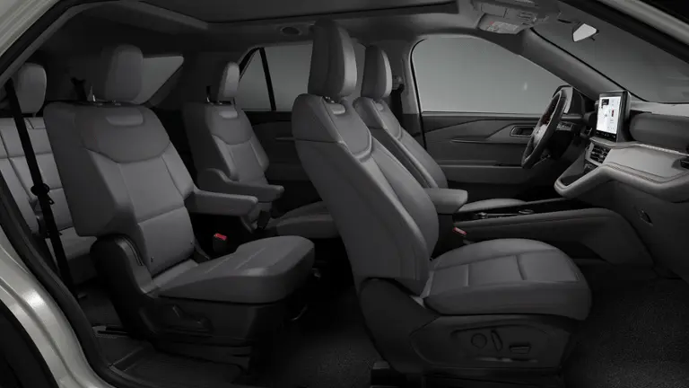 2026 Ford Explorer Active 4WD photo 5