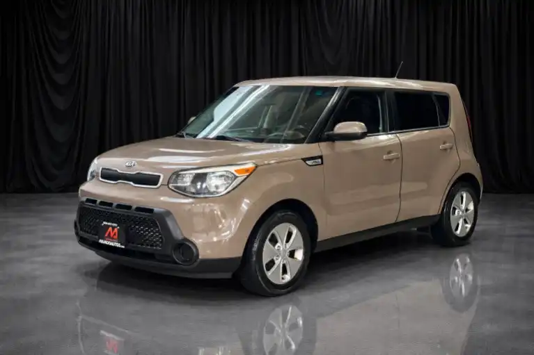 2015 Kia Soul 1.6L Base AT 5-Door's photo