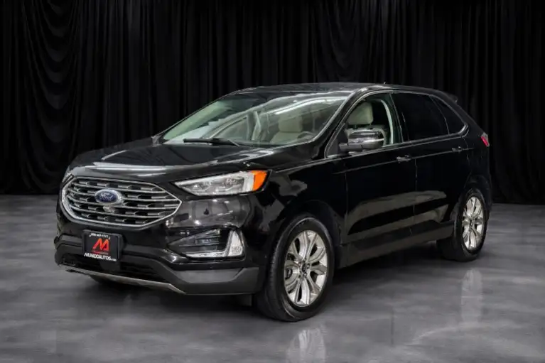 2019 Ford Edge Titanium AWD's photo