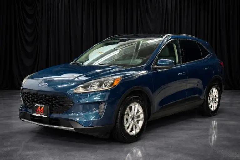 2020 Ford Escape SE FWD's photo