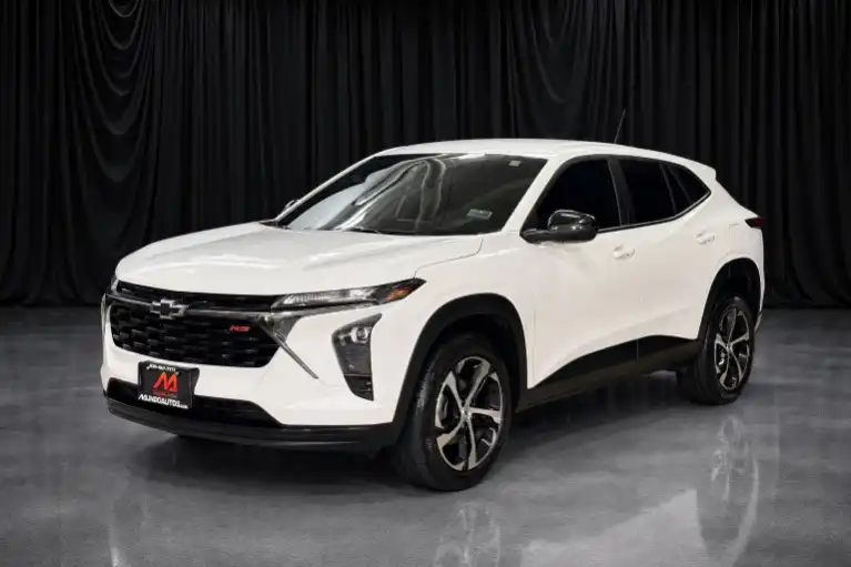 2024 Chevrolet Trax 1RS's photo