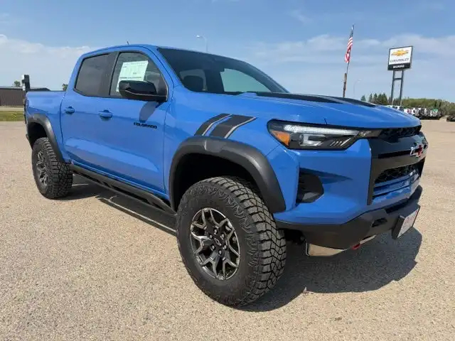 2026 Chevrolet Colorado ZR2 4WD's photo