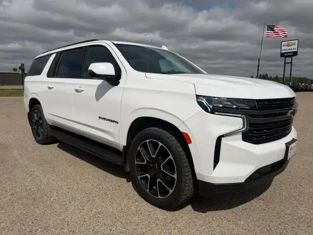 2021 Chevrolet Suburban RST 4WD 1500's photo